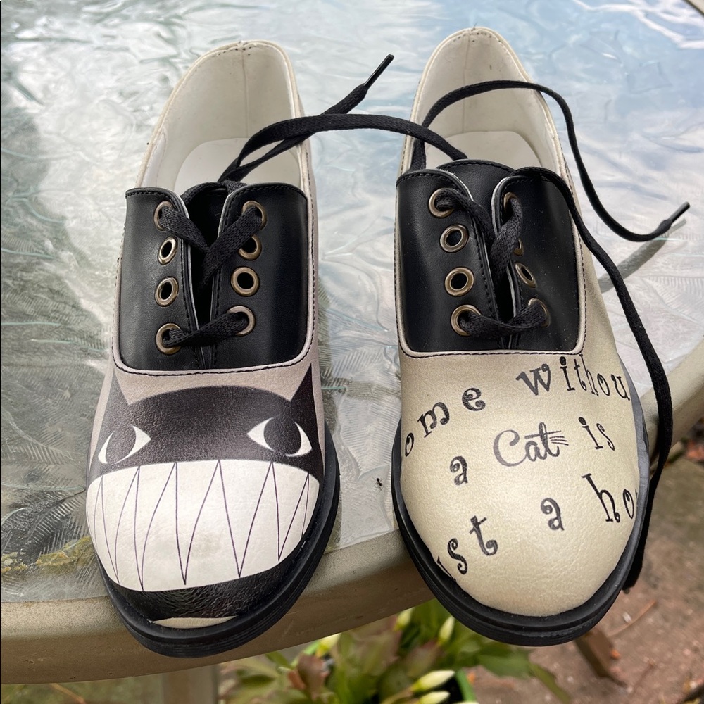 Cat street fly shoes